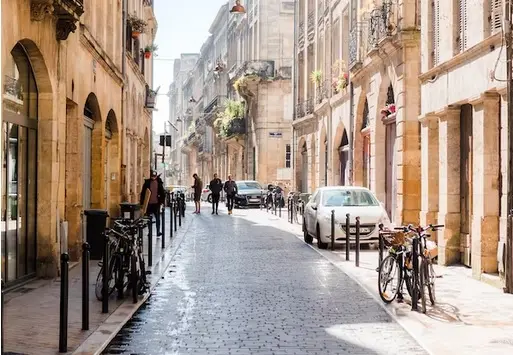 aparcar en Burdeos gratis