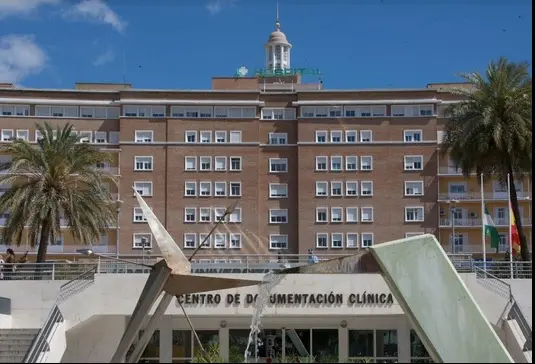 aparcar gratis cerca del Virgen del Rocío