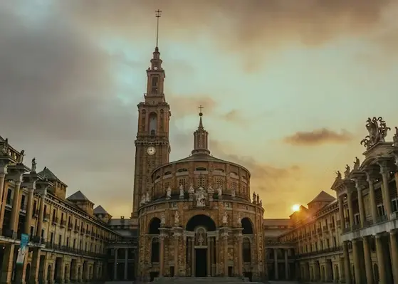 donde aparcar en gijón gratis