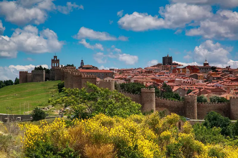Zona Verde de Aparcamiento en Ávila